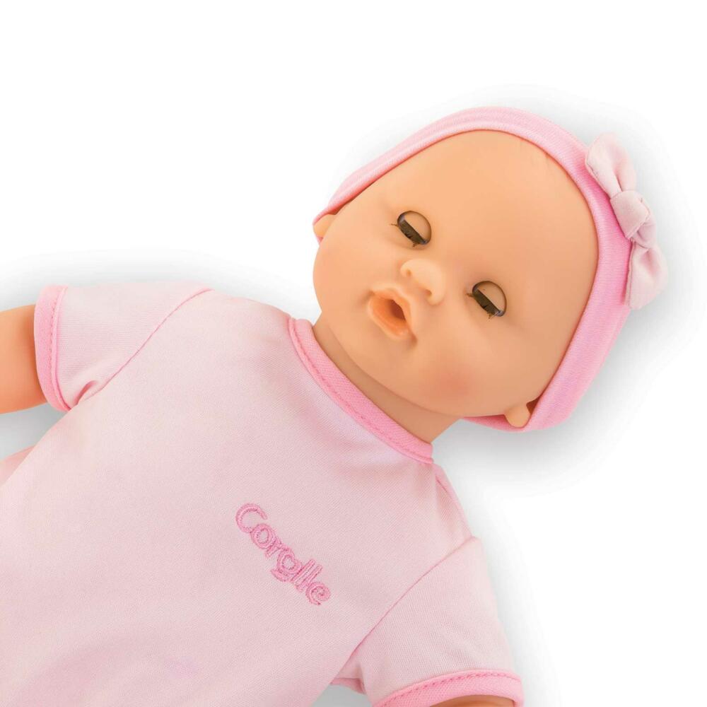 Babypuppe mit Schlafaugen