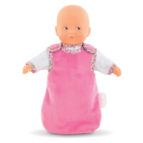 Kleine Puppe im Schlafsack