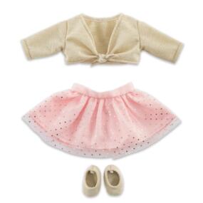Das Ma Corolle Ballettoutfit besteht aus Oberteil, Rock und Ballerinas.