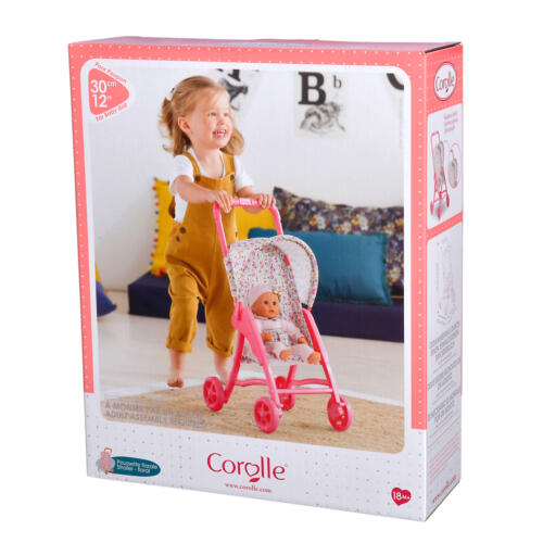 Der Verkaufskarton des kleinen Buggy zeigt ein spielendes Kind.