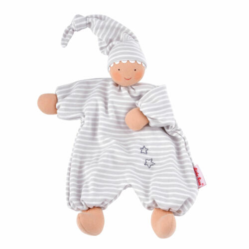 Die süße Stoffpuppe ist mit kleinen Sternen verziert.