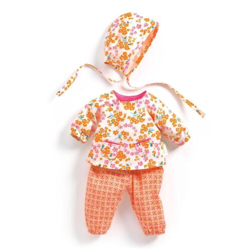 Die Puppenkleidung Hanako ist in Orange und Ocker mit hübschen Mustern gestaltet.